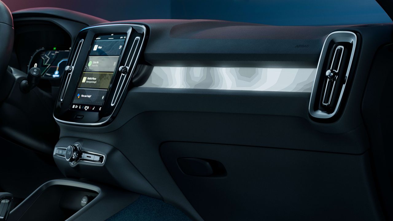 Passenger-side view of the dash in the Volvo C40 Recharge