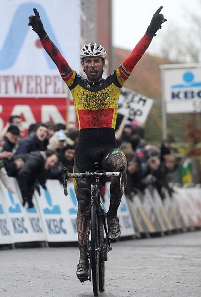 Sven Nys claimed the victory in the GVA Trofee in Essen