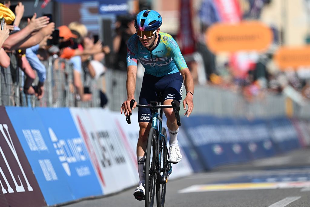 'Close the book and go for the next one' - From stage wins and the pink jersey to breakaways and crashes, inside XDS Astana's up and down Giro d'Italia