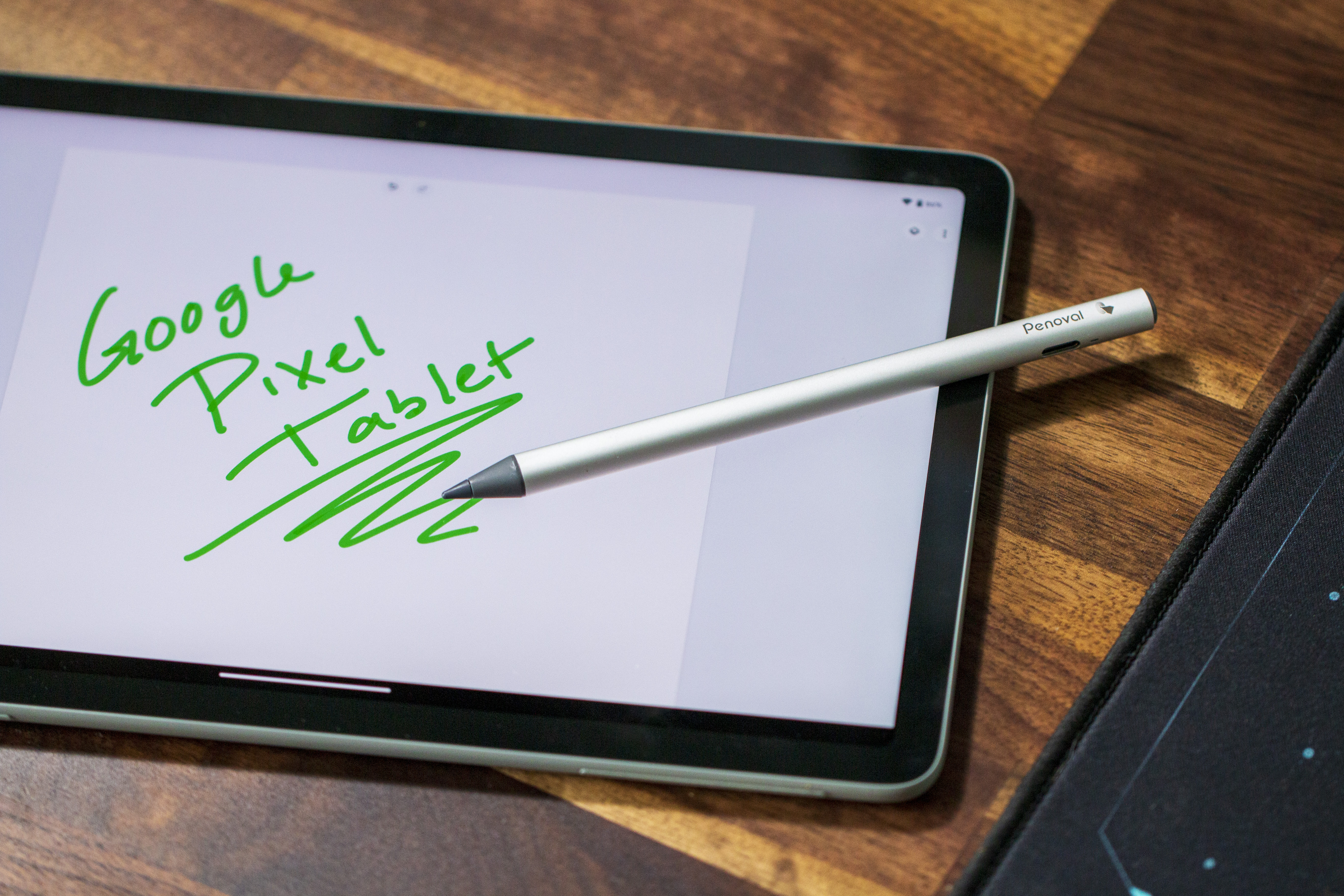 Google Canvas no Pixel Tablet com Penoval USI 2.0 Stylus Pen
