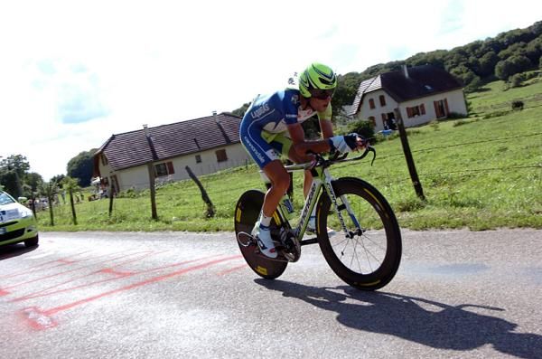 Vincenzo Nibali (Liquigas-Cannondale) conceded more than two minutes to Bradley Wiggins.