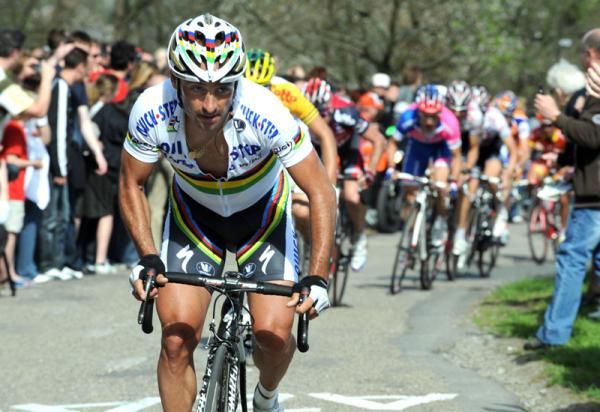 World Champion Bettini stretching out the field