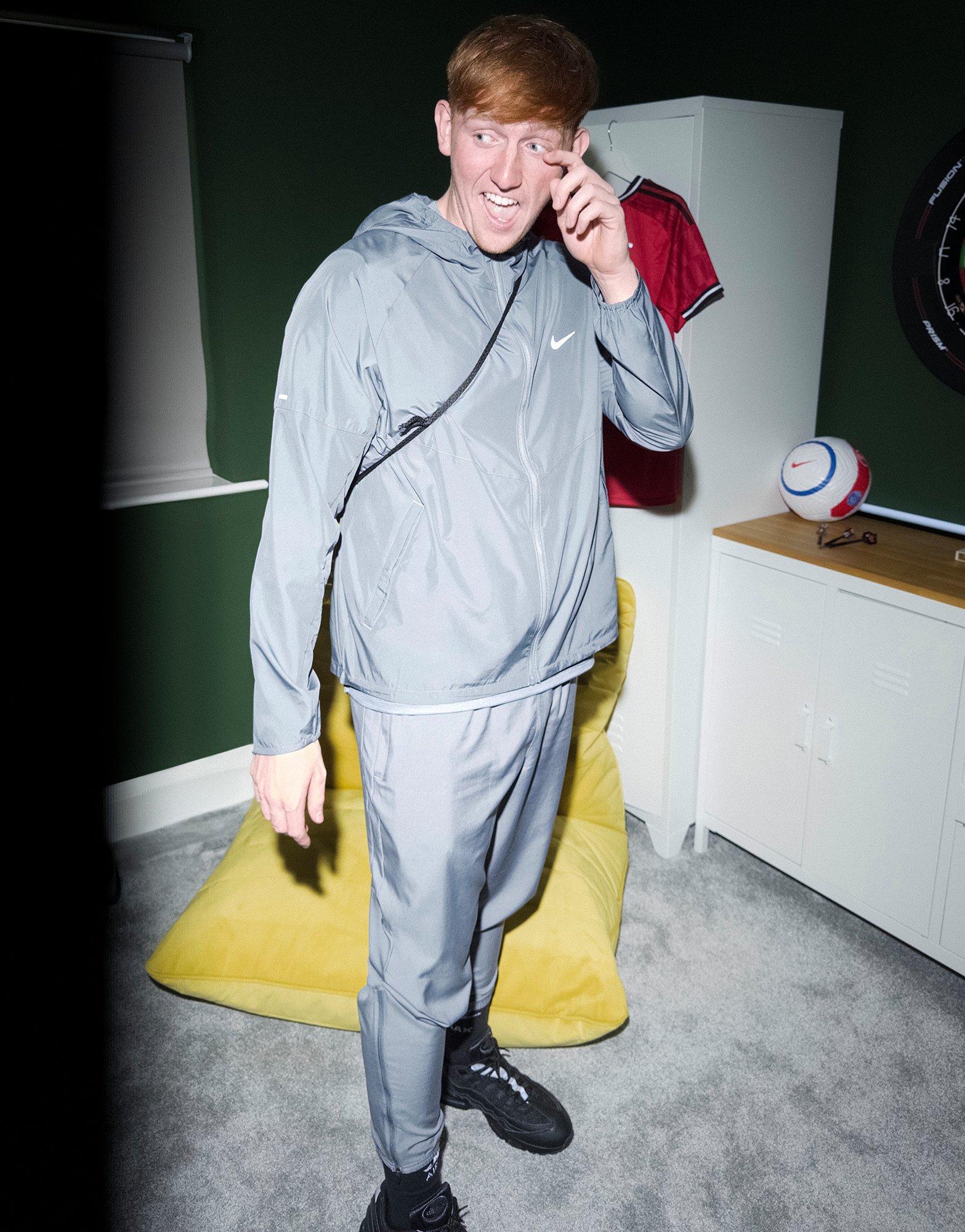 Nike Challenger Woven Track Pants