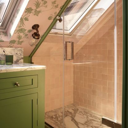 Hutley&Humm bathroom in attice