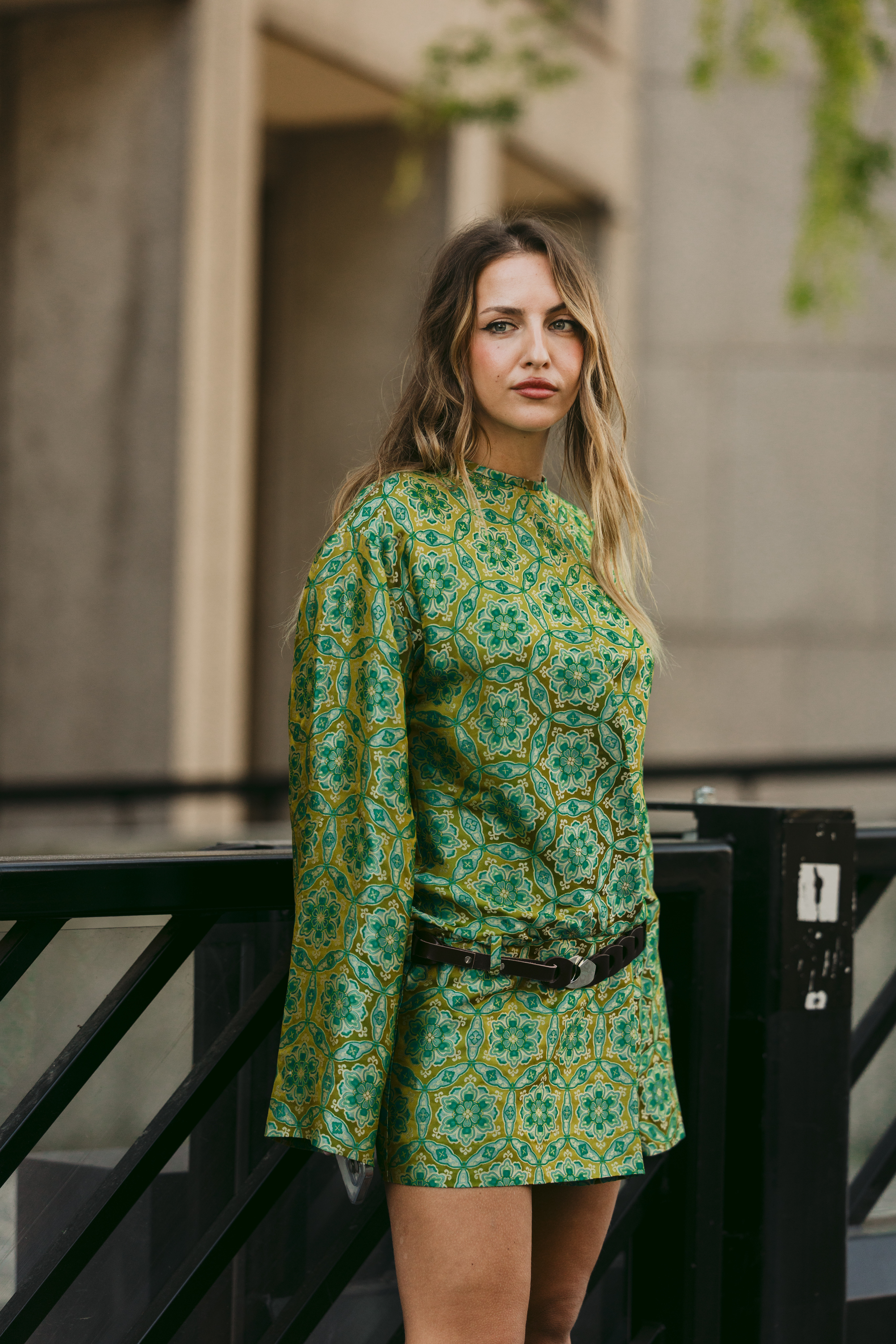 Paris Fashion Week street style trends: low-slung belts