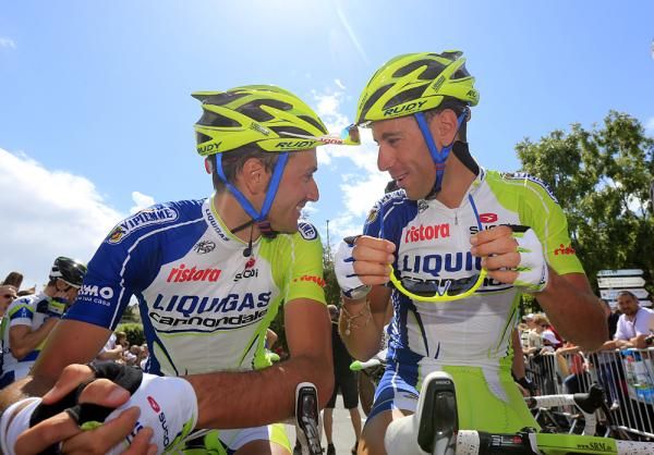 Ivan Basso and Vincenzo Nibali before the start of stage 6