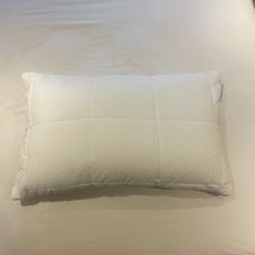 Simba AeroDown pillow testing