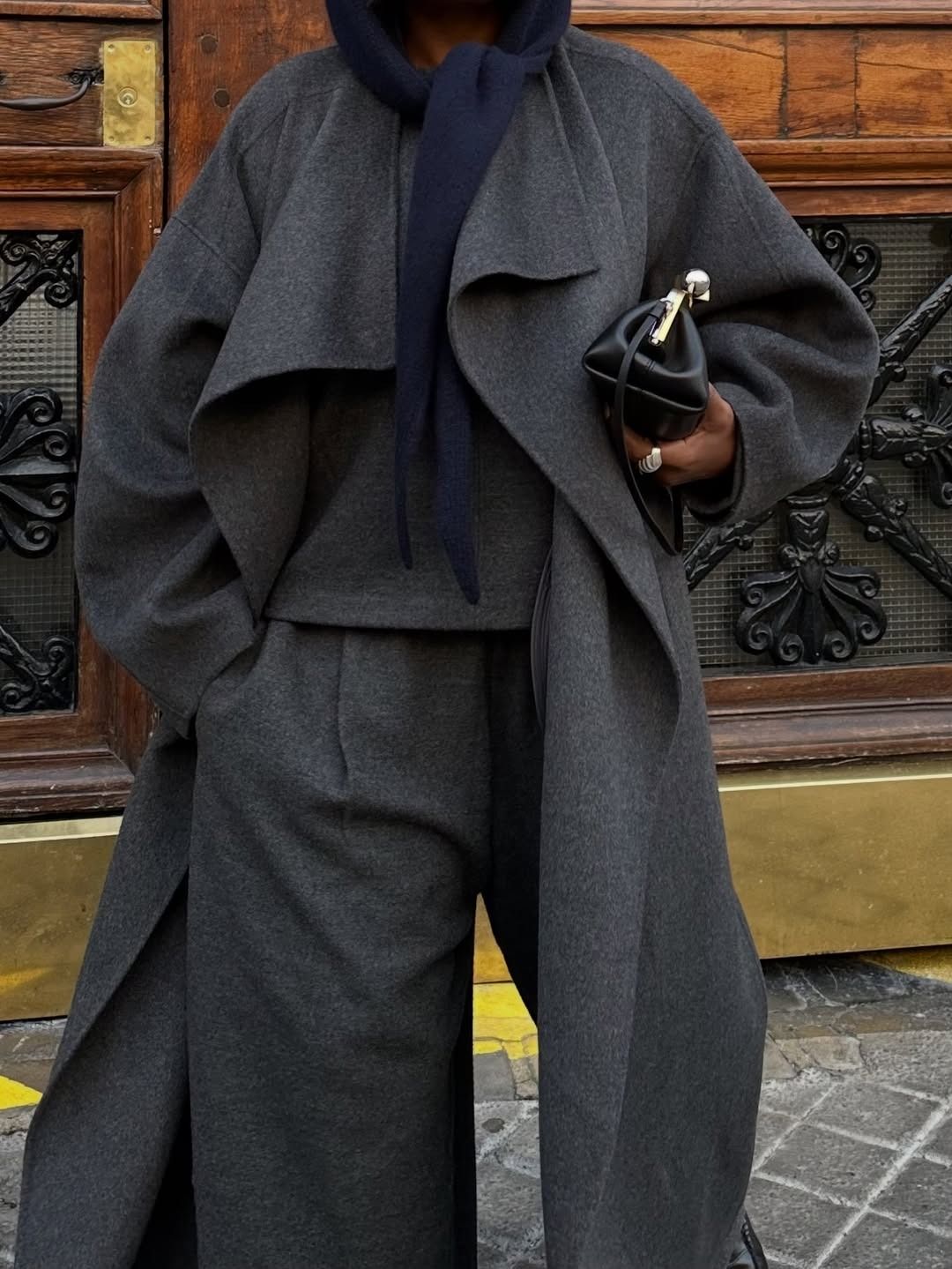 Franny wearing COS's grey Merino Wool Set.