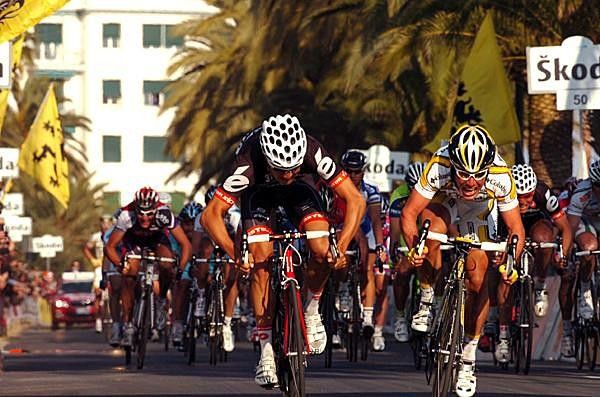 Haussler was within centimetres of the win in Milano-Sanremo