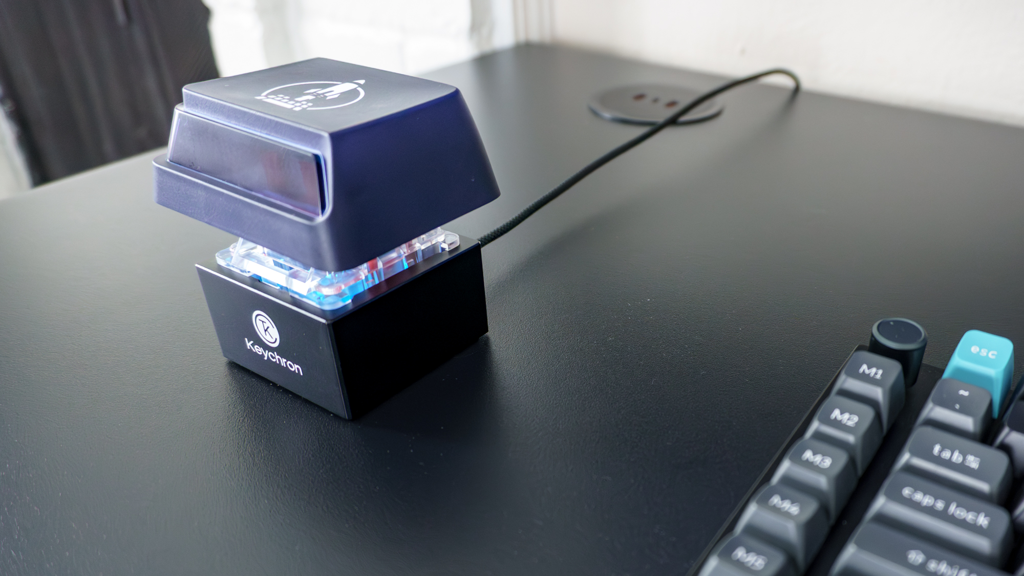 I added this one-key macropad to my desk setup and slamming it down is the perfect way to break up my workday