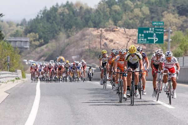 An early attack during stage 7.