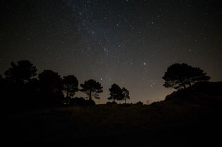 A wide-angle lens will give you the big sky necessary for a night sky image. Image: Jamie Carter