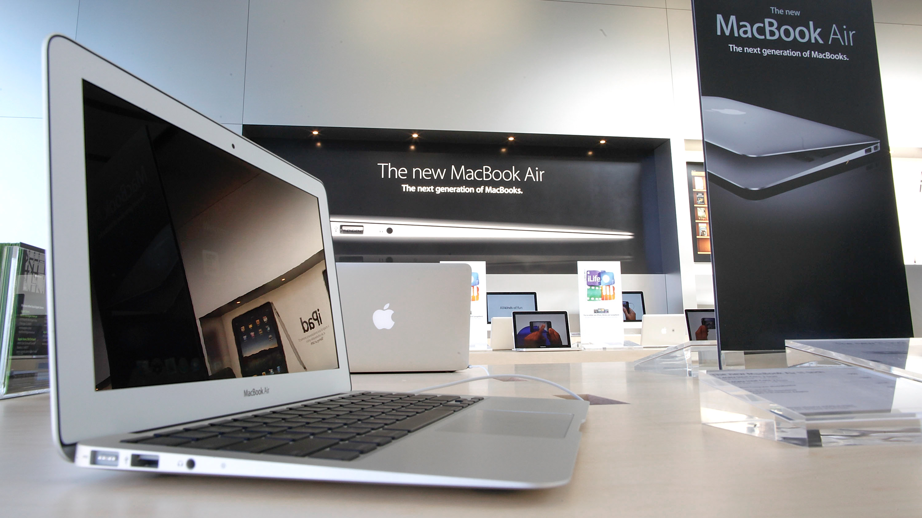 11-inch MacBook Air displayed at an Apple Store in 2010.