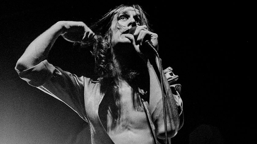 Todd Rundgren performs on stage with Utopia in The Hague, Netherlands, 12th October 1975. (Photo by Gijsbert Hanekroot/Redferns)