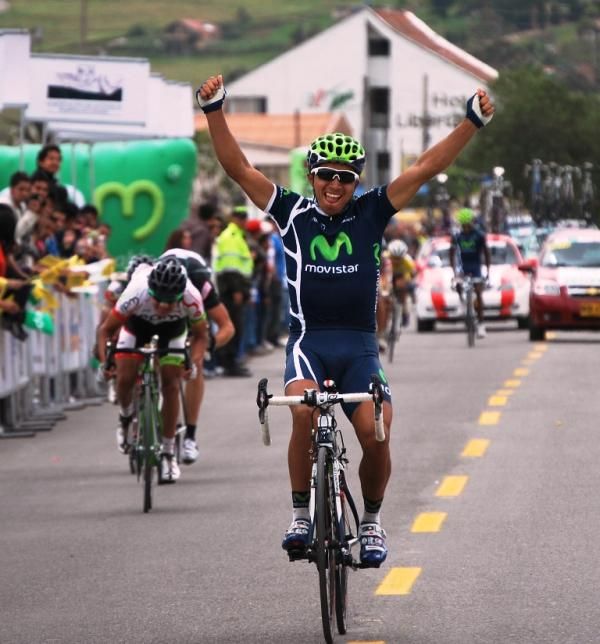 Guama celebrates his win.