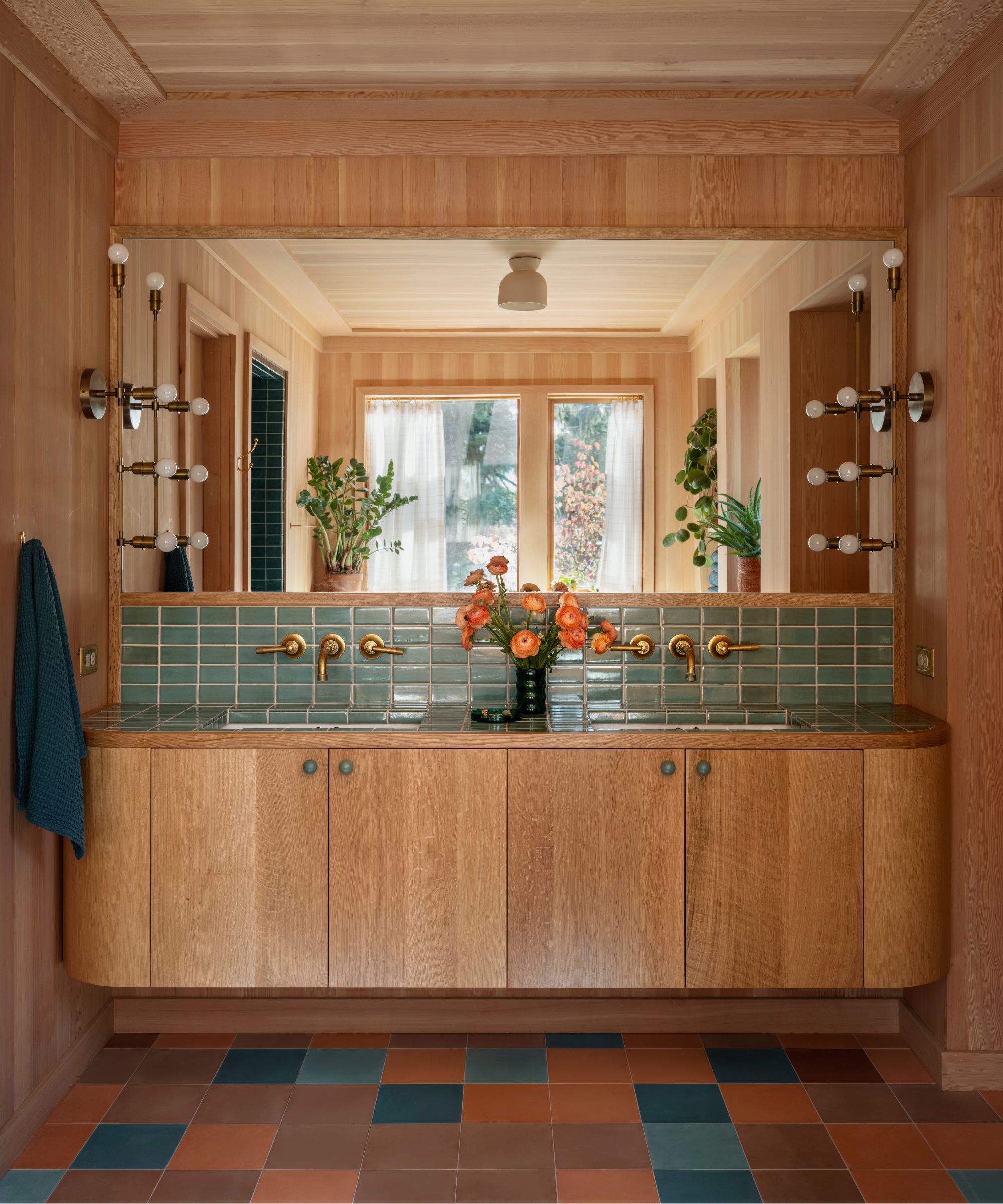 wood clad retro bathroom with checkerboard floors
