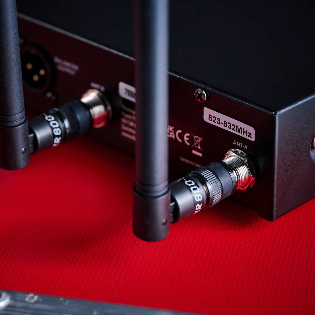 the t.bone FreeU HT 823