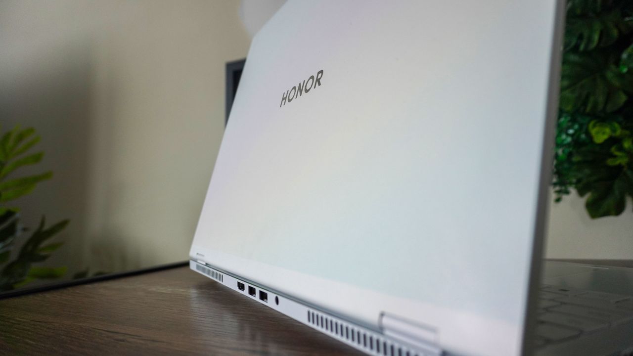 Honor MagicBook Pro 16 (2024)