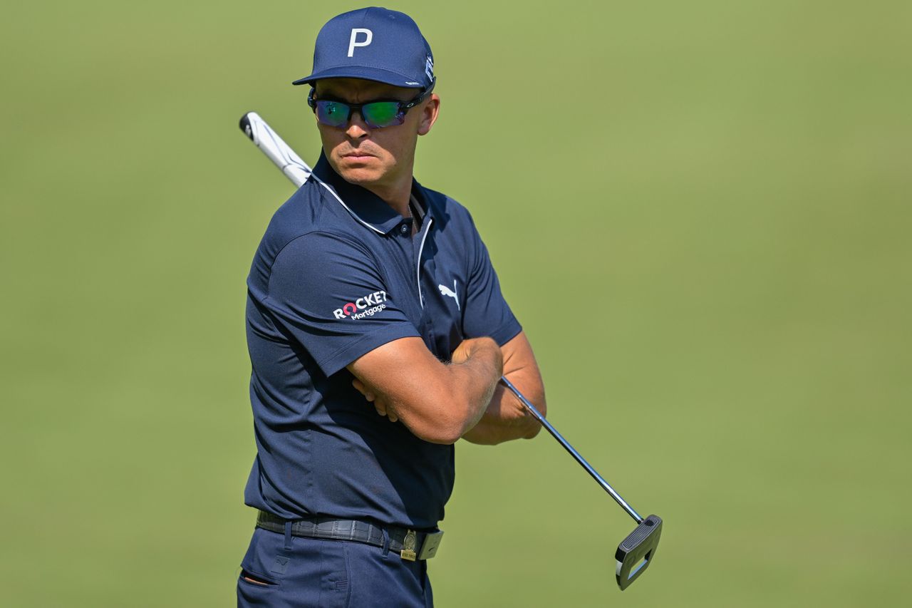 What Putter Is Rickie Fowler Using
