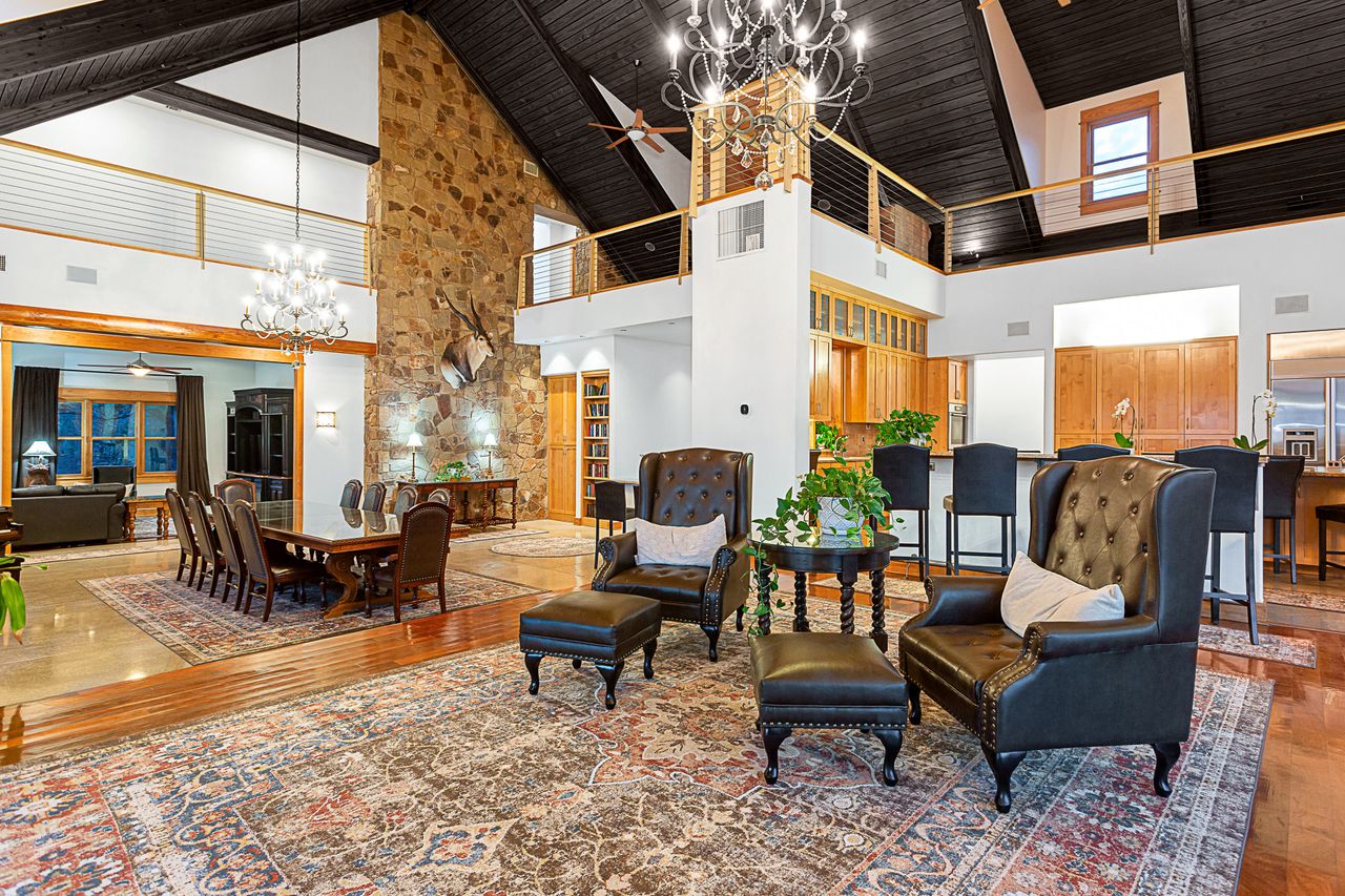 A home for sale overlooking Lake Austin in Texas.