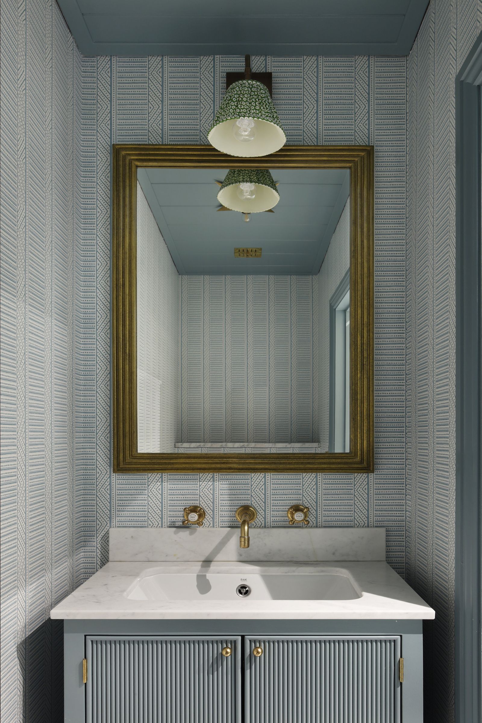 Powder room ideas – 10 ways to create a small space that's big on style ...