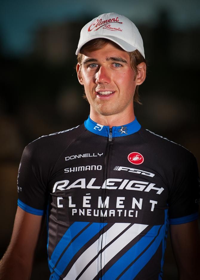 Jamey Driscoll will ride the cyclo-cross season with Raleigh-Clement