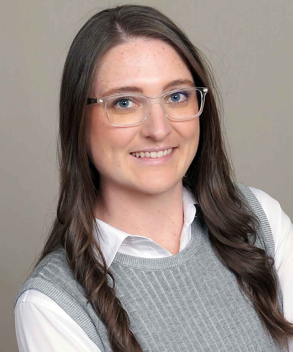 Holly Clausen, AVI-SPL