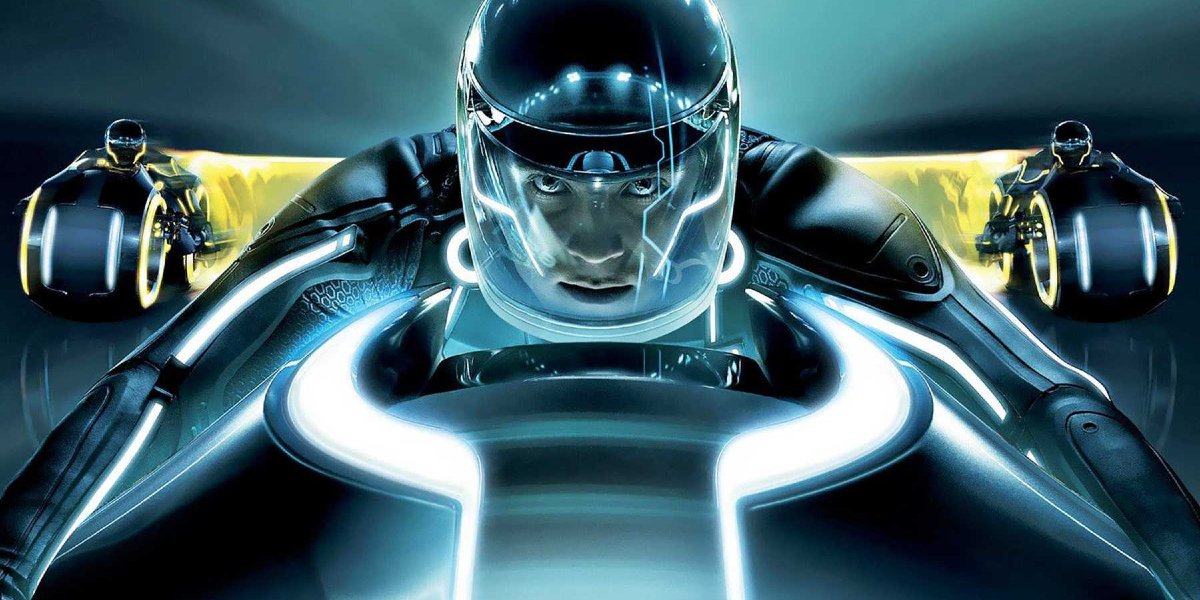 Tron Legacy Sam riding his lightcycle inbetween his enemies