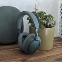 Bowers &amp; Wilkins Px7 S2ewas £379£279 at Peter Tyson (save £100)
Deal also at Sevenoaks
Price check: £299 at Amazon UK.
