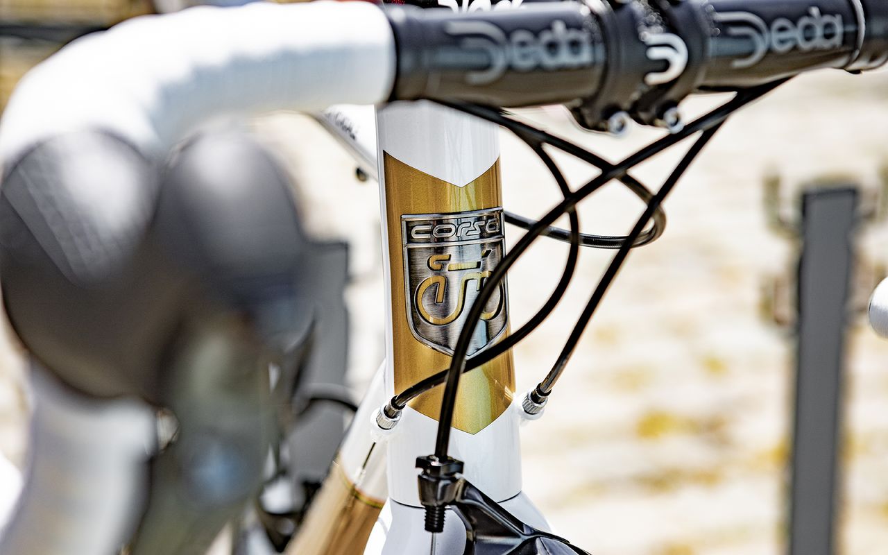 A look at the head tube on Naesen's frame