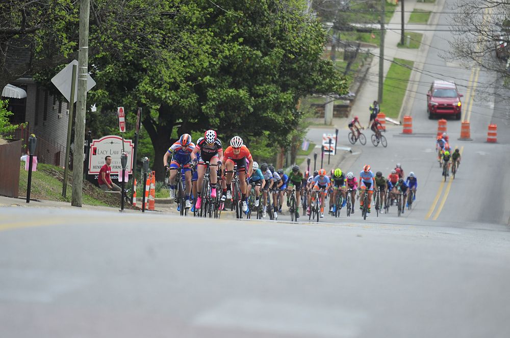 The women's finish on stage 2