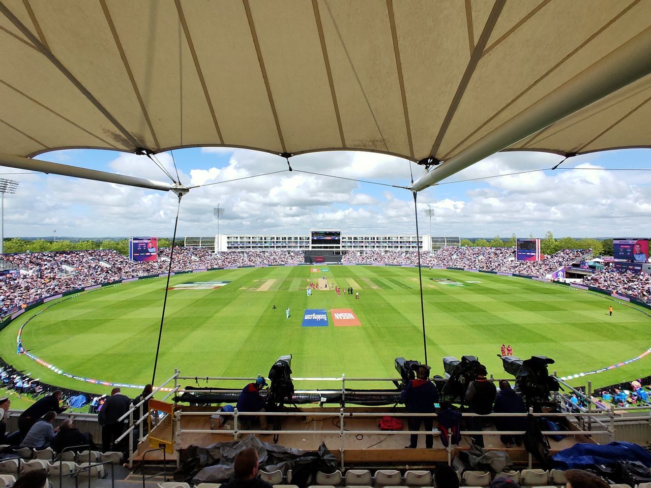 OPPO Reno 5G ICC Cricket World Cup 2019