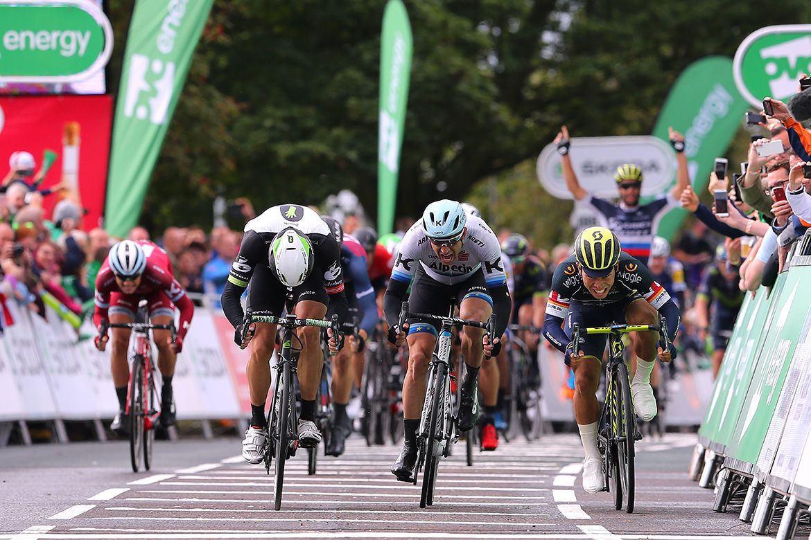 The sprint on stage 3 of the Tour of Britain