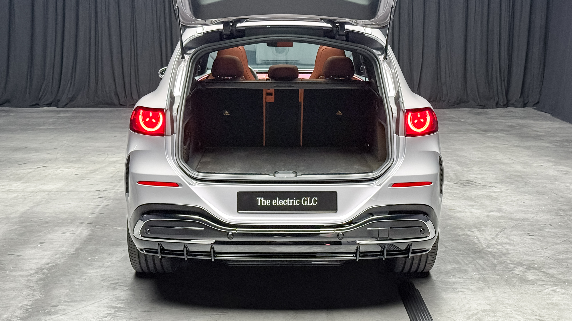 2027 Mercedes-Benz GLC EV first look preview.