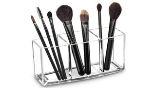 Best makeup brush holder