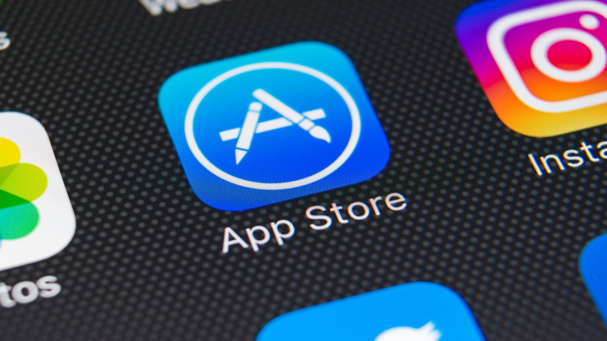 Apple Is Pulling Old Apps From App Store – What You Need To Know