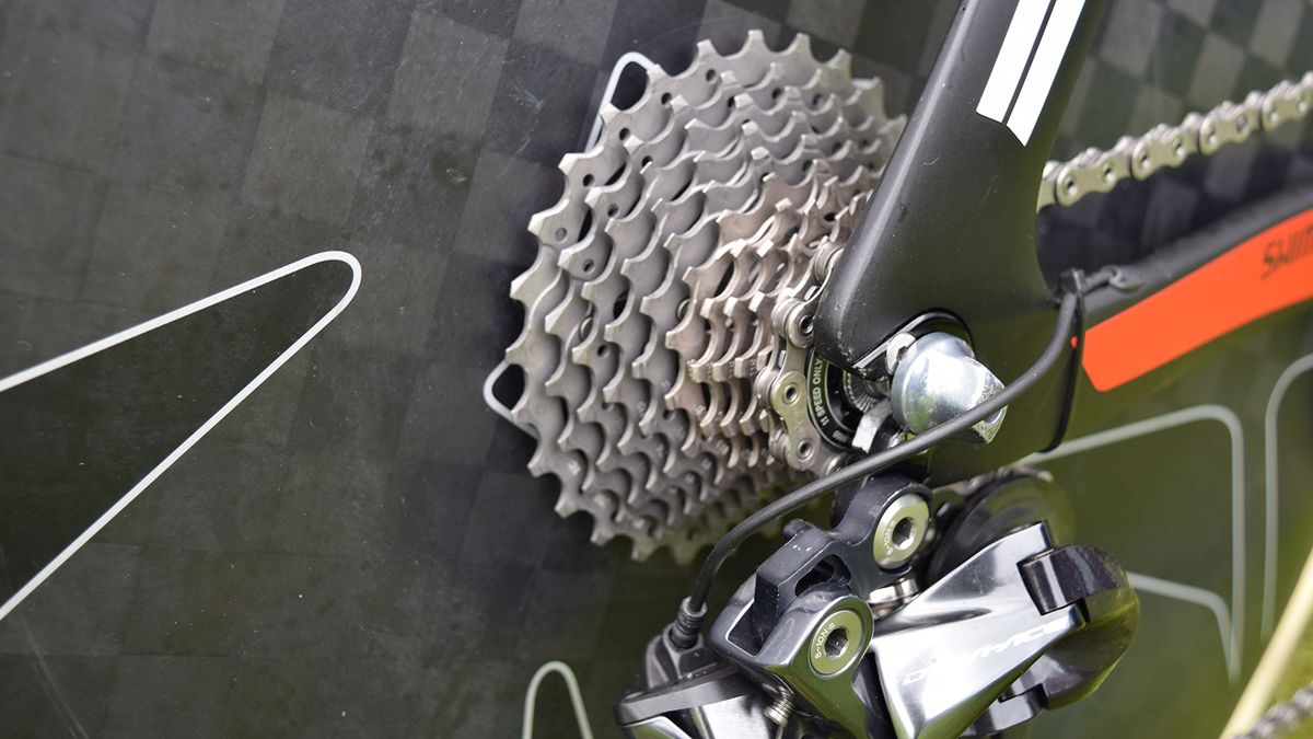 Dumoulin opts for an 11-28 Shimano Dura-Ace cassette