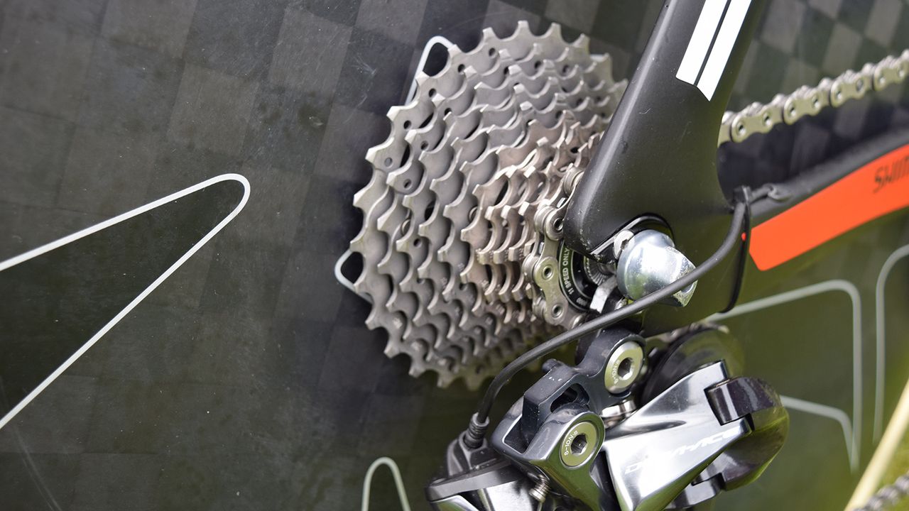 Dumoulin opts for an 11-28 Shimano Dura-Ace cassette