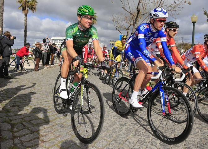 Thomas Voeckler gets ready to start stage 1