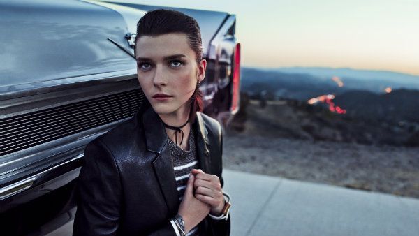 Jacket, Street fashion, Grille, Leather, Leather jacket, Hood, Bumper, Model, Photo shoot, Headlamp, 