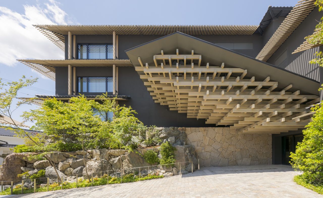 Banyan Tree Higashiyama Kyoto, a new hotel designed by Kengo Kuma