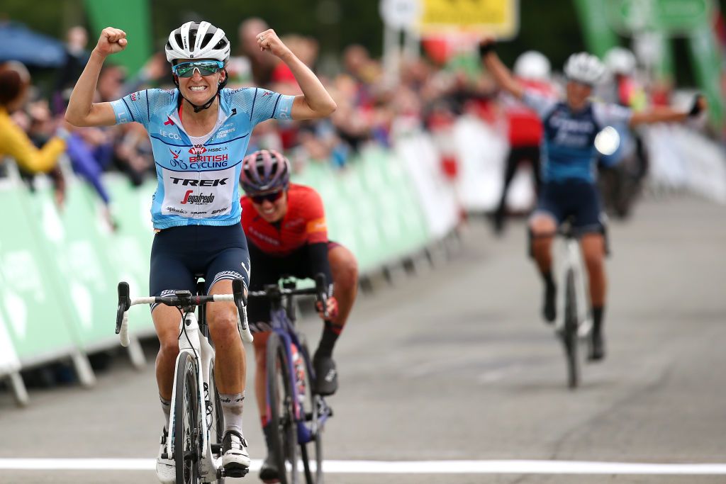 Lizzie Deignan (Trek-Segafredo) wins stage 5 of the 2019 Women&#039;s Tour ahead of winning the general classification