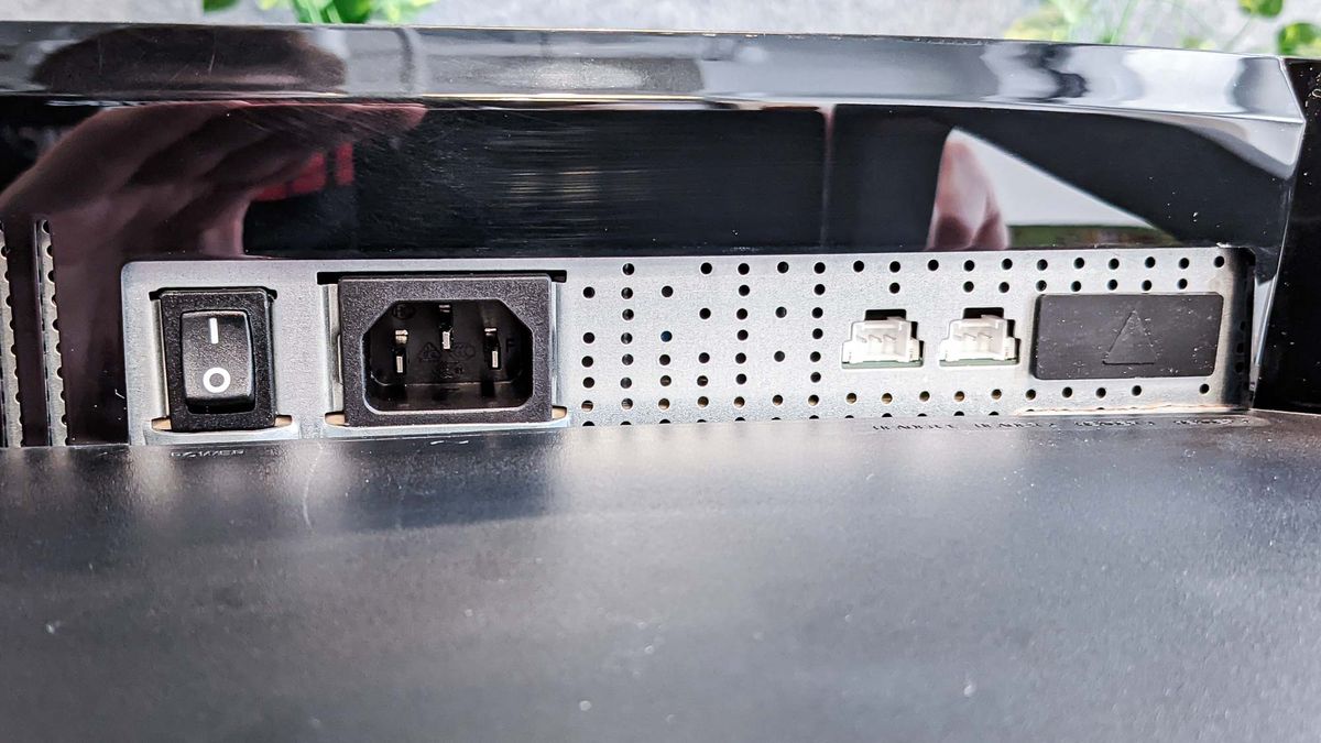 Acer Predator CG437K ports and power button