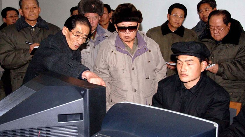 This undated picture, released from Korean Central News Agency on January 6, 2008 shows North Korean leader Kim Jong Il (C) inspects the newly built Wonsan Youth Power Station in Kangwon province in North Korea. AFP PHOTO / KCNA via KNS