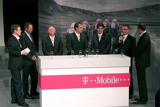 The T-Mobile management board will change: After Pevenage (centre), Ludwig (to his left) will also go