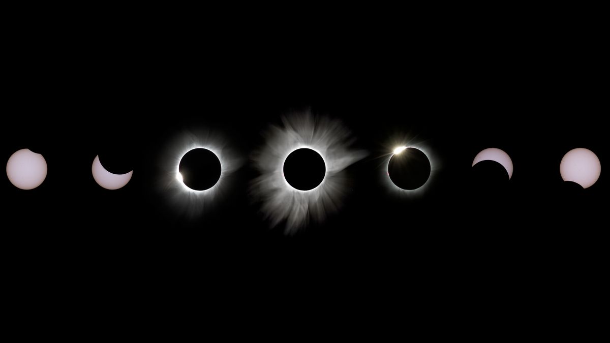 Amazing Total Solar Eclipse Photos Show 'Black Hole in the Sky' Space