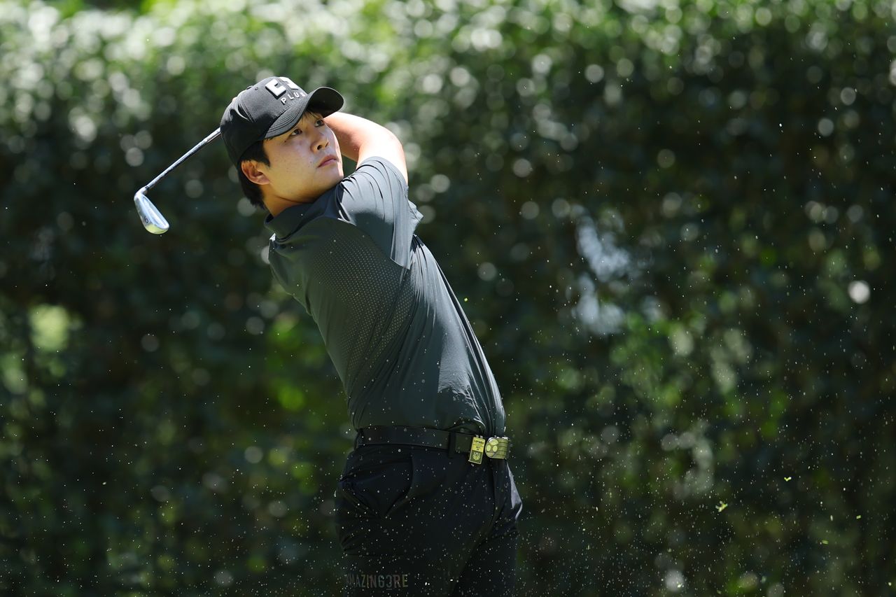 Minkyu Kim plays his shot from the fourth tee during day three of LIV Golf Mexico City at Club de Golf Chapultepec