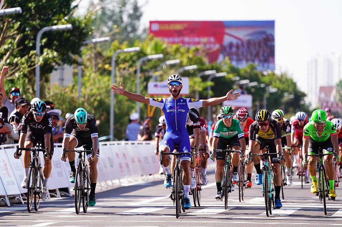 Fernando Gaviria wins stage 1 of the Tour of Guangxi