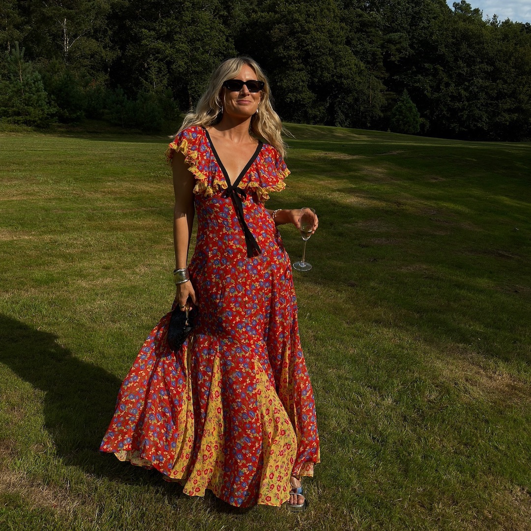 @lucywilliams02 in a summery wedding guest dress