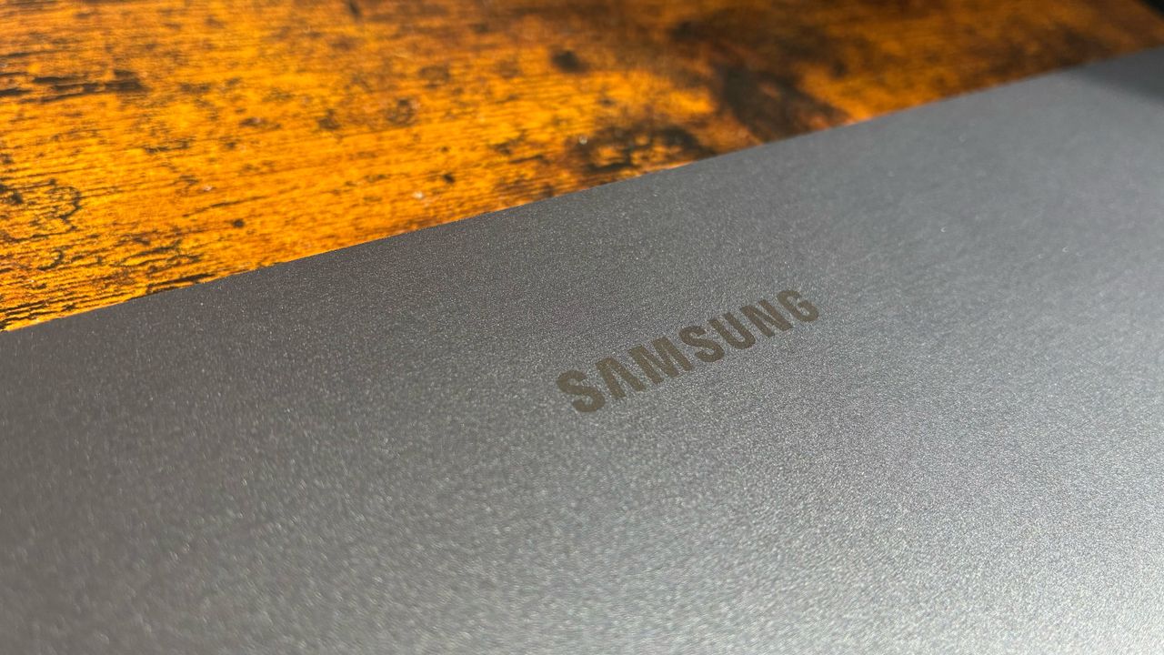 The Samsung Galaxy Book6 on a desk